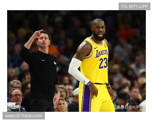 詹姆斯低迷夜数据平平 湖人遭遇失利