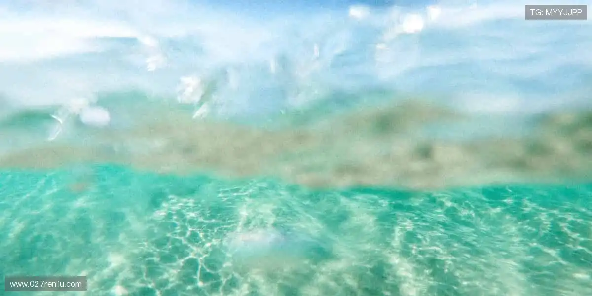 热爱不止，周边好物陪你征战四方！🎁🔥